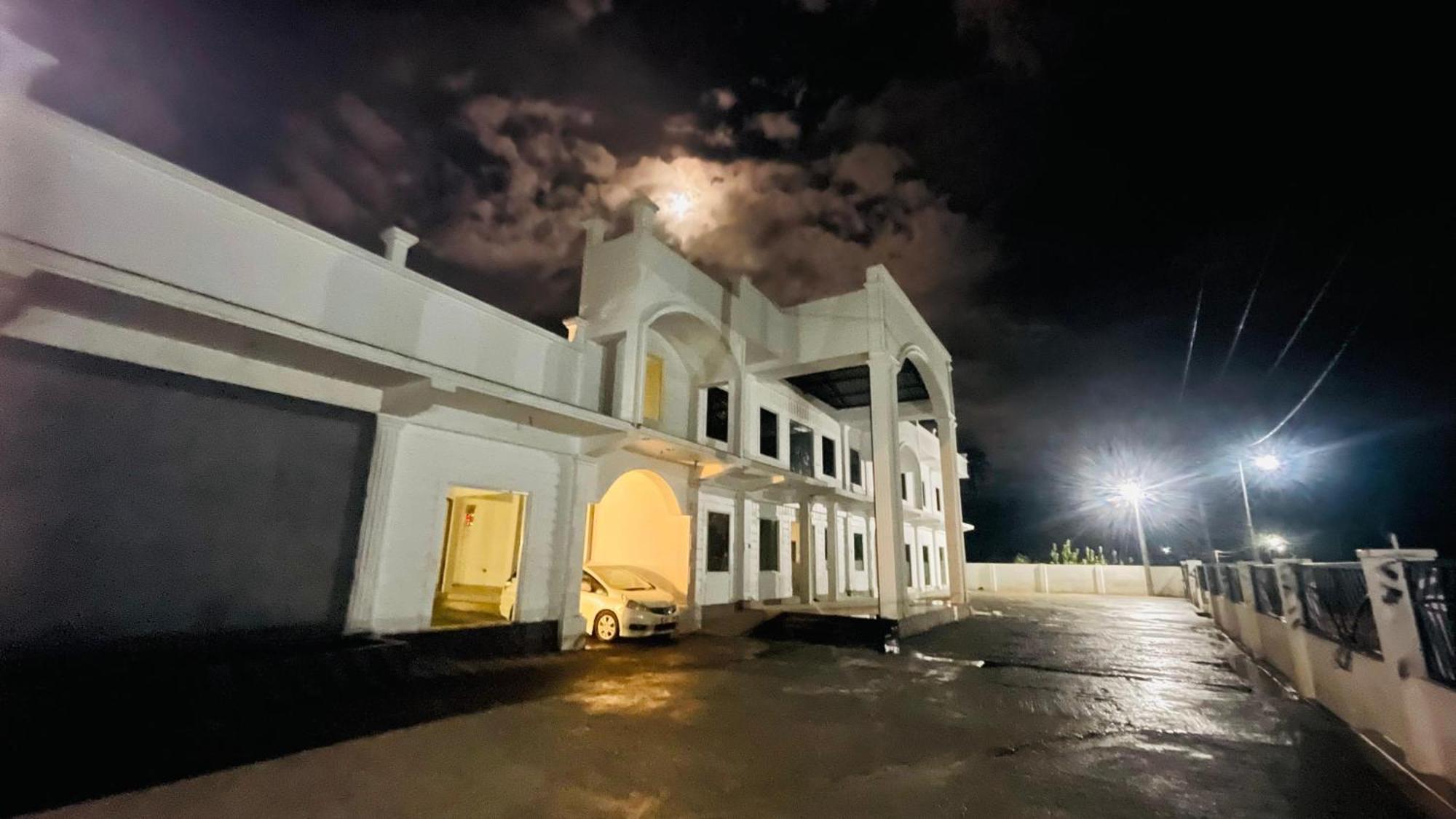 ホテル The Sanctum Talaimannar エクステリア 写真